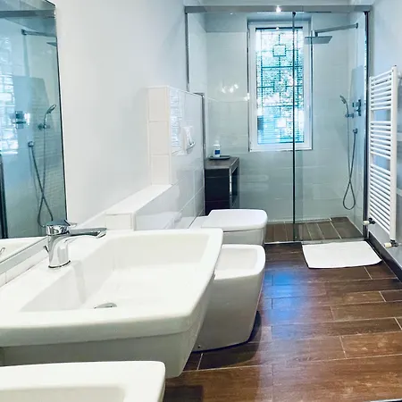 Casa Di Dora Elegante 3 Sant'orsola דירה